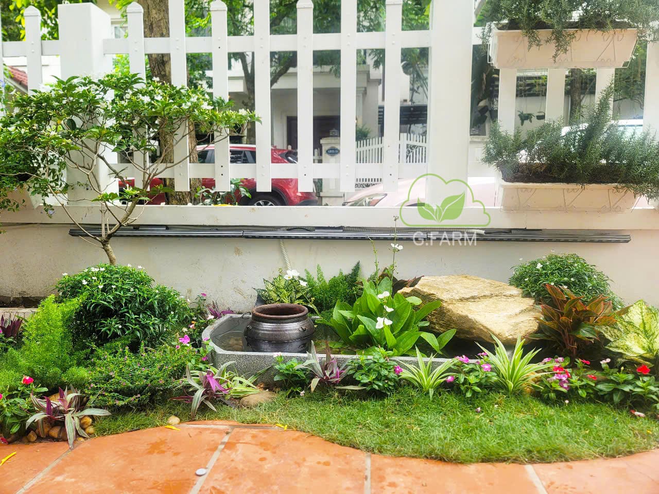 Tiểu cảnh nhỏ bể cá phong thuỷ tại Vinhome Long Biên